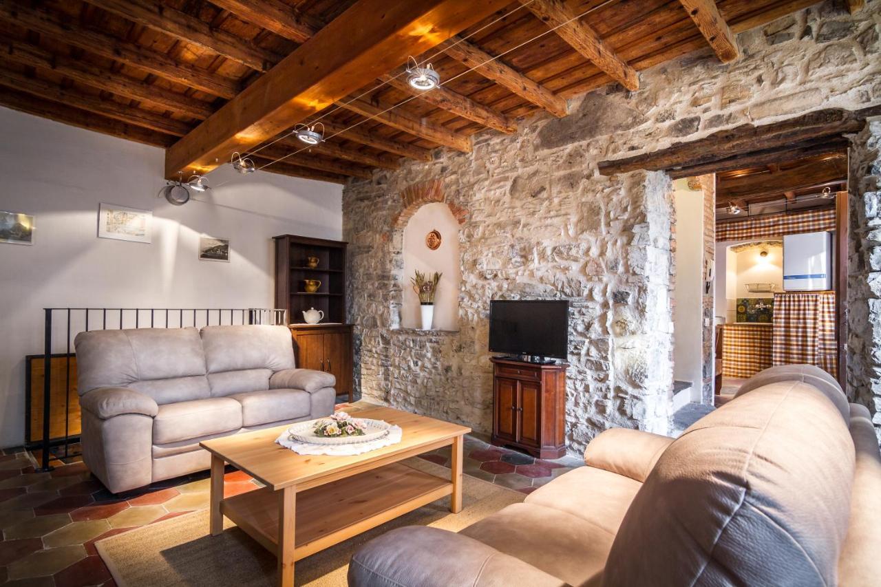 Vecchio Borgo Villa Torno Bagian luar foto