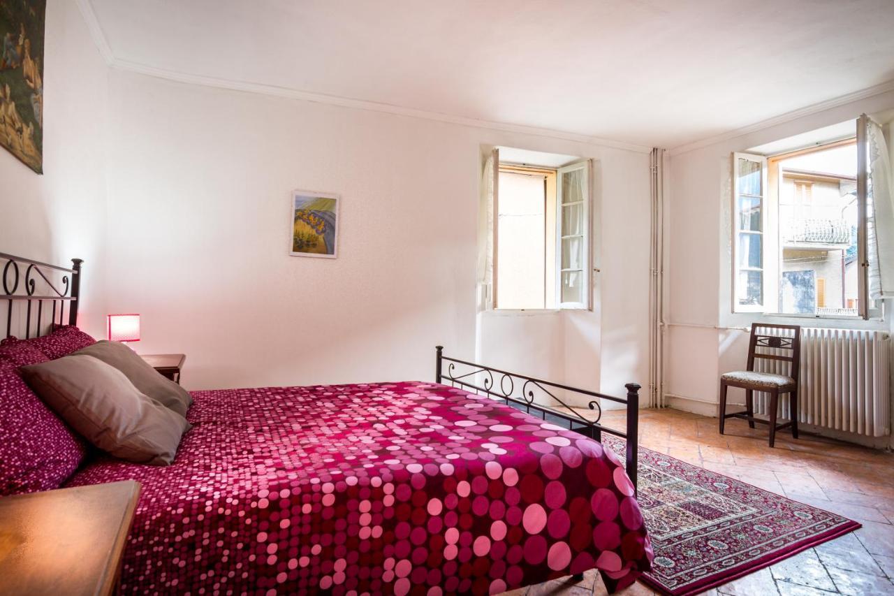 Vecchio Borgo Villa Torno Bagian luar foto